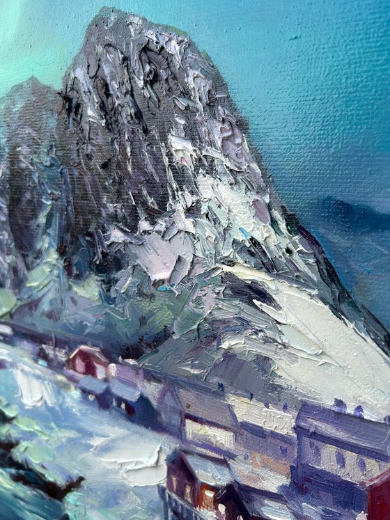 Between Fjord and Sky.Aurora