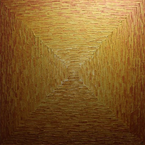 Large square gradient gold pearly by Jonathan Pradillon