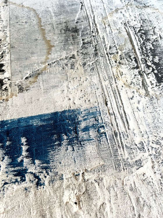 Frosted Echo