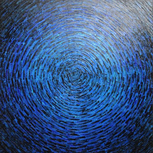 Large black and blue shine by Jonathan Pradillon