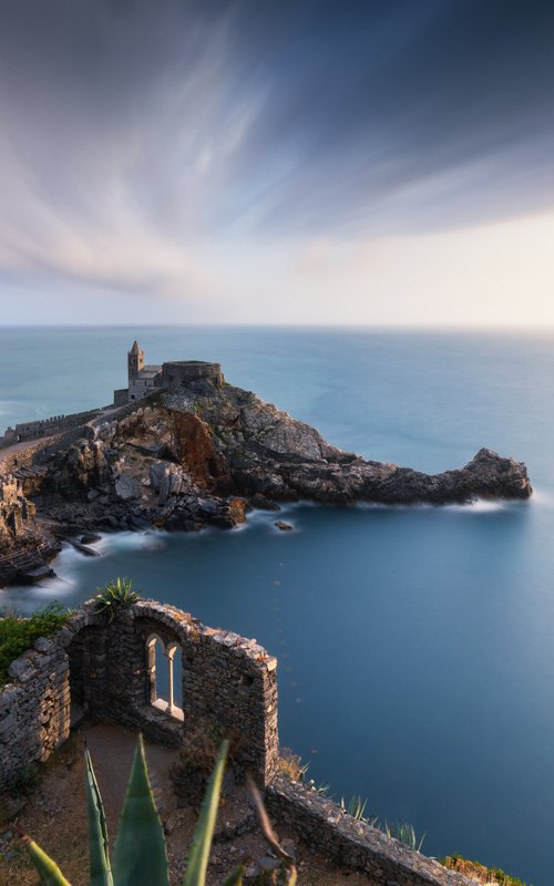 EPIC SUNSET IN PORTOVENERE - Photographic Print on 10mm Rigid Support by Giovanni Laudicina