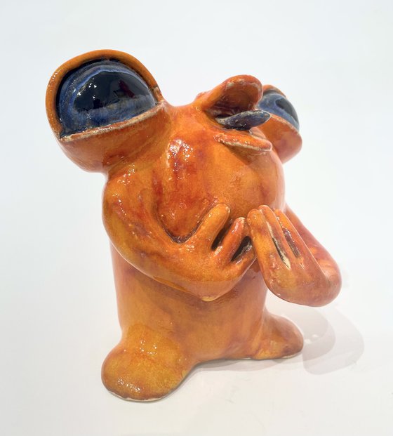 Amazing Singing Frog