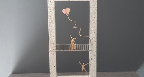 Artwork by Anna Andreadi