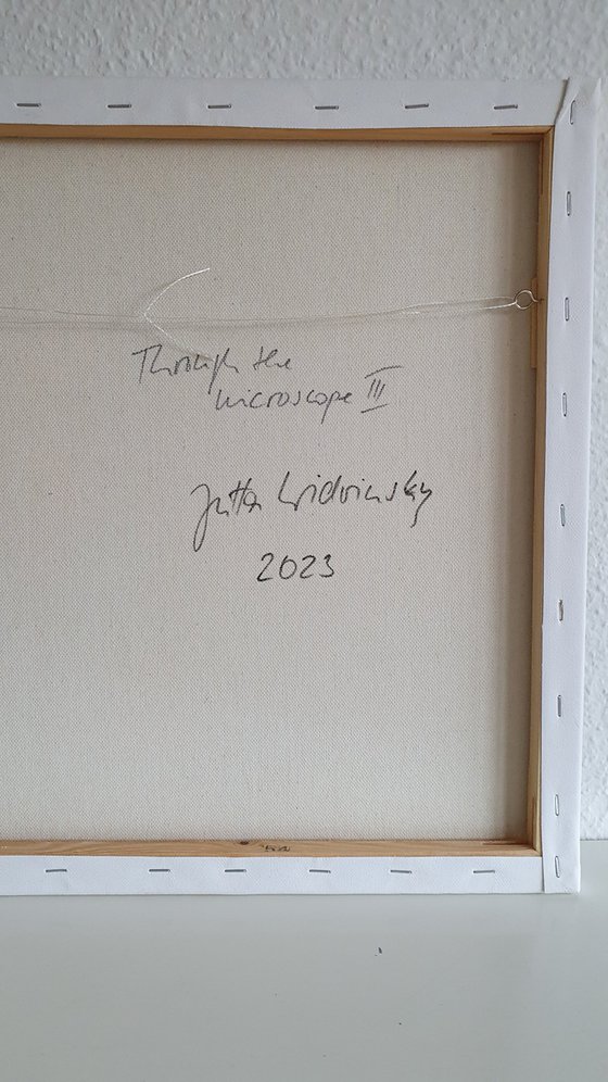 Through the microscope 3