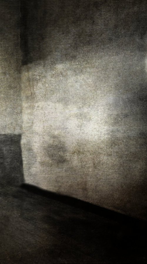 Passe Muraille...... by PHILIPPE BERTHIER