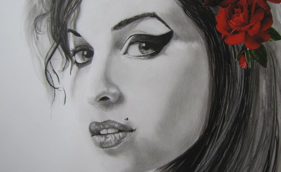 " Amy Winehouse with roses"
