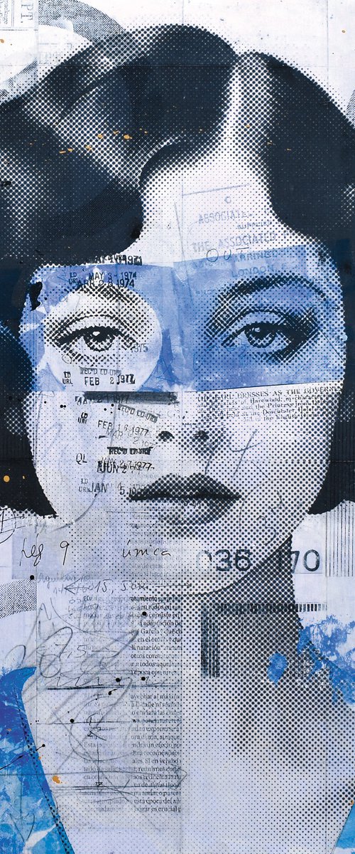 338_Blue Portrait by Manel Villalonga
