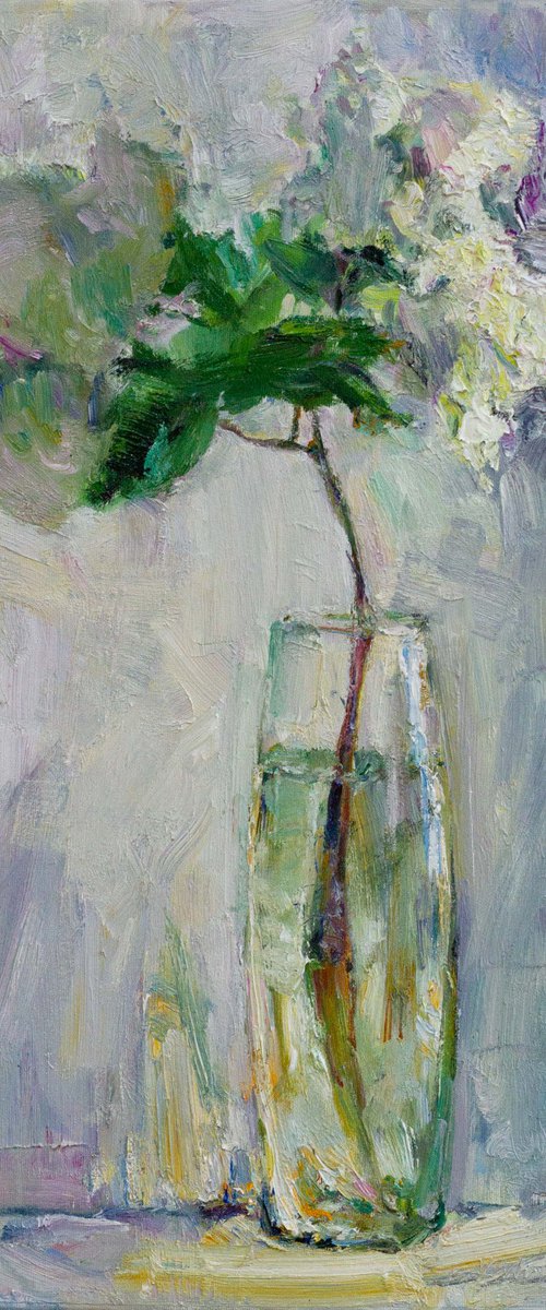 Blooming lilac by Daria Yablon-Soloviova