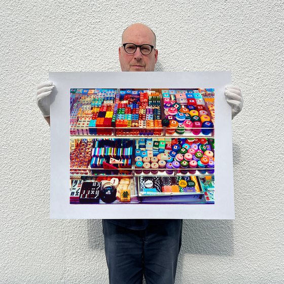 Dealer, Kowloon, Hong Kong