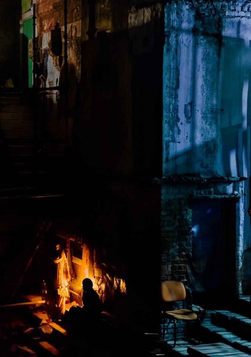 Photorealistic Cityscapes Photograph By Tom Hanslien, 33 X 47", Conversations In The Night, Original Artwork