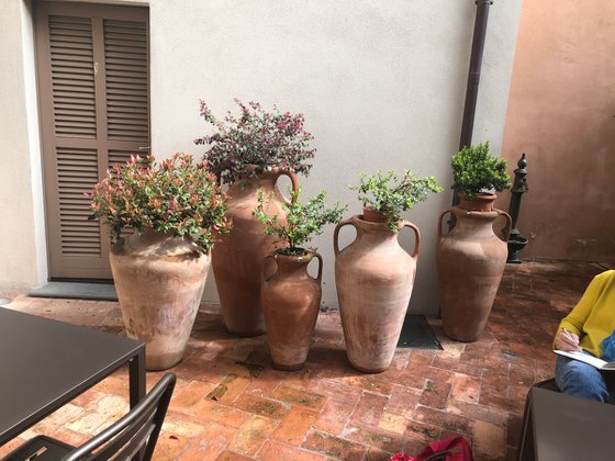 clay amphorae - plein air painting