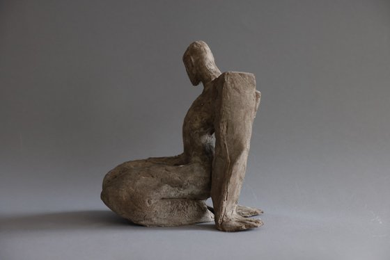 "Kneeling Figure II"