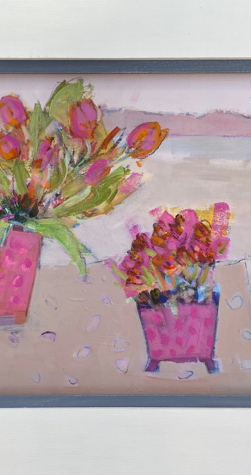 Holiday Flowers by Chrissie Havers