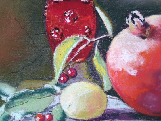Pomegranate wine - a picture with pomegranate and grapes, a gift for a "pomegranate wedding"
