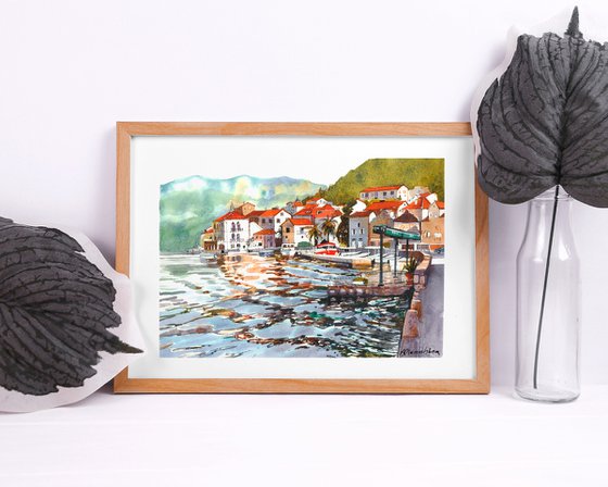 Golden Waves of Perast