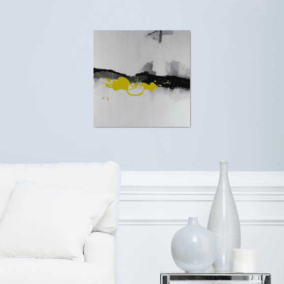 Black and Yellow Moment