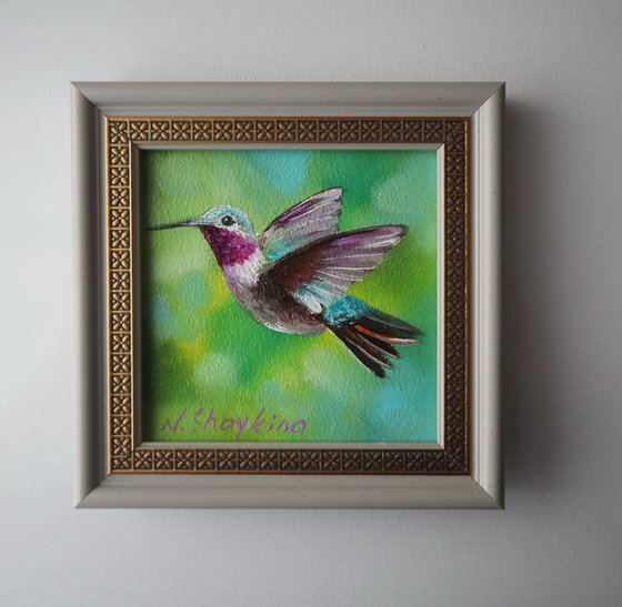 Vibrant Hummingbird Miniature