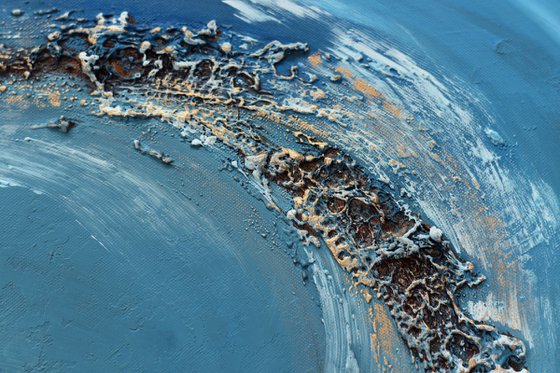 Liquid Horizon
