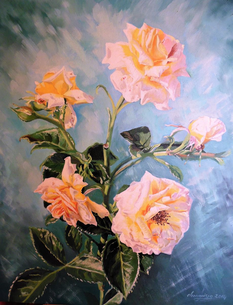 White and yellow roses by Vivien Choumissa