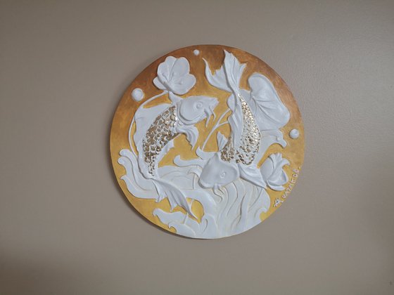 "Golden fishes", original, one-of-a-kind mixed-media bas-relief (14.5'' diameter)
