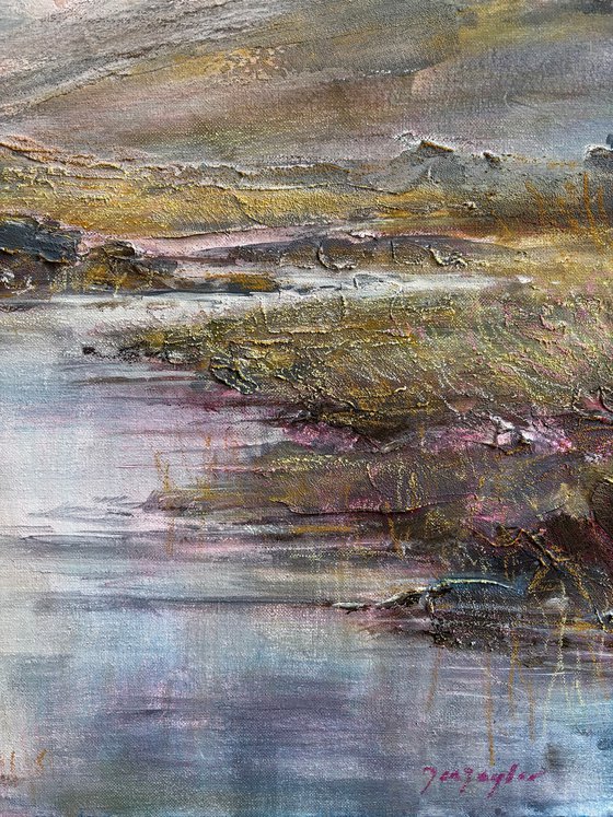 Glencoe's Whispered Light