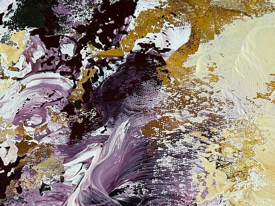 Golden Ochre in Lavender Mist