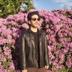 Visit Luis López shop