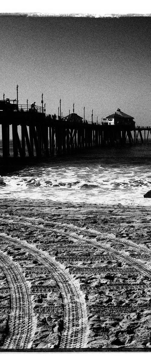 Huntington Beach by Heike Bohnstengel