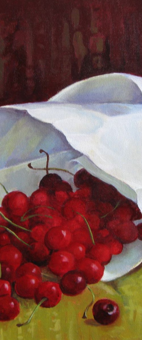 Sweet cherries by Elena Oleniuc
