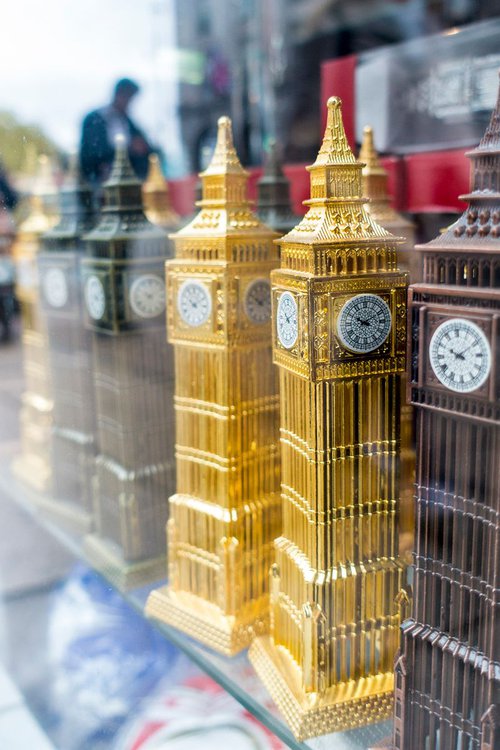 What's the time Mr Big Ben's   (LIMITED EDITION 1/20) 8" X 12" by Laura Fitzpatrick