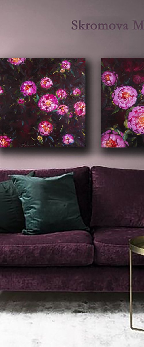 ROMANTIC TWILIGHT - Set. Oil diptych of Pink peonies on a dark background. Two paintings with peonies. Double panel with peonies on the wall. by Marina Skromova