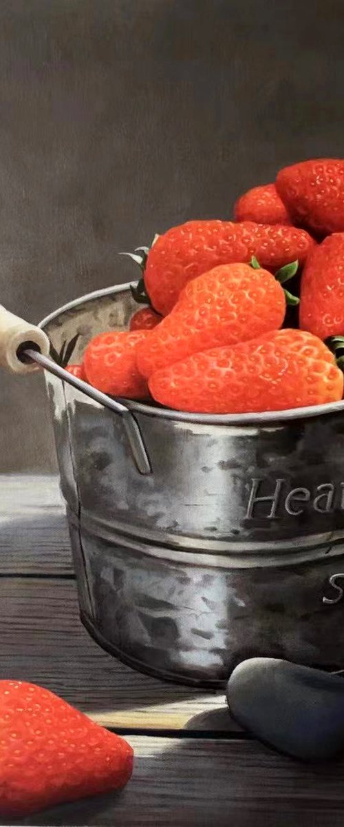 Still life:strawberries by Kunlong Wang