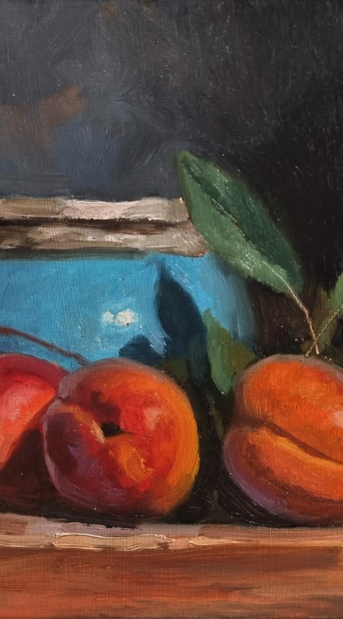 Abricots et Pot Bleu by Pascal Giroud