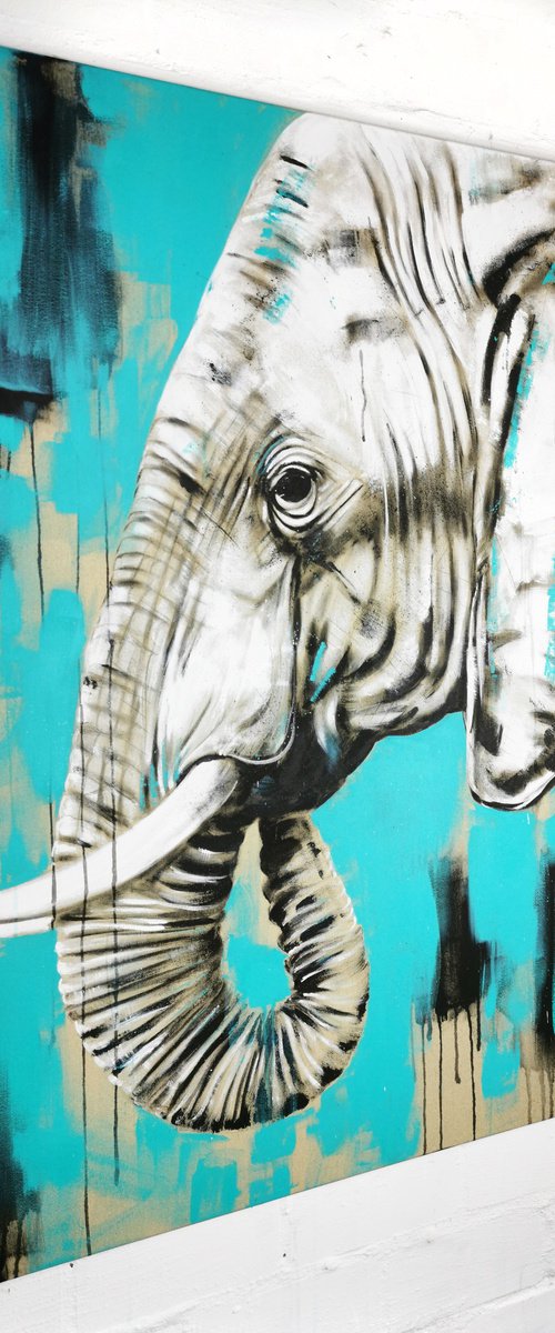 ELEPHANT #22 by Stefanie Rogge