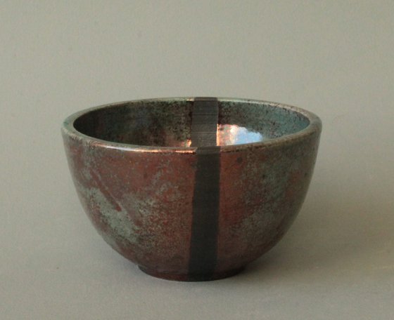 Raku Bowl with a smoked black stripe 3.