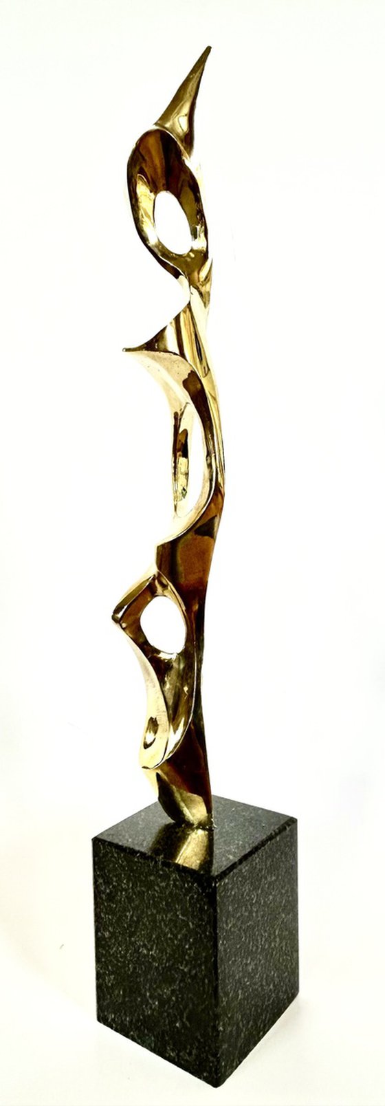 Spirit of Dance, no 5/7