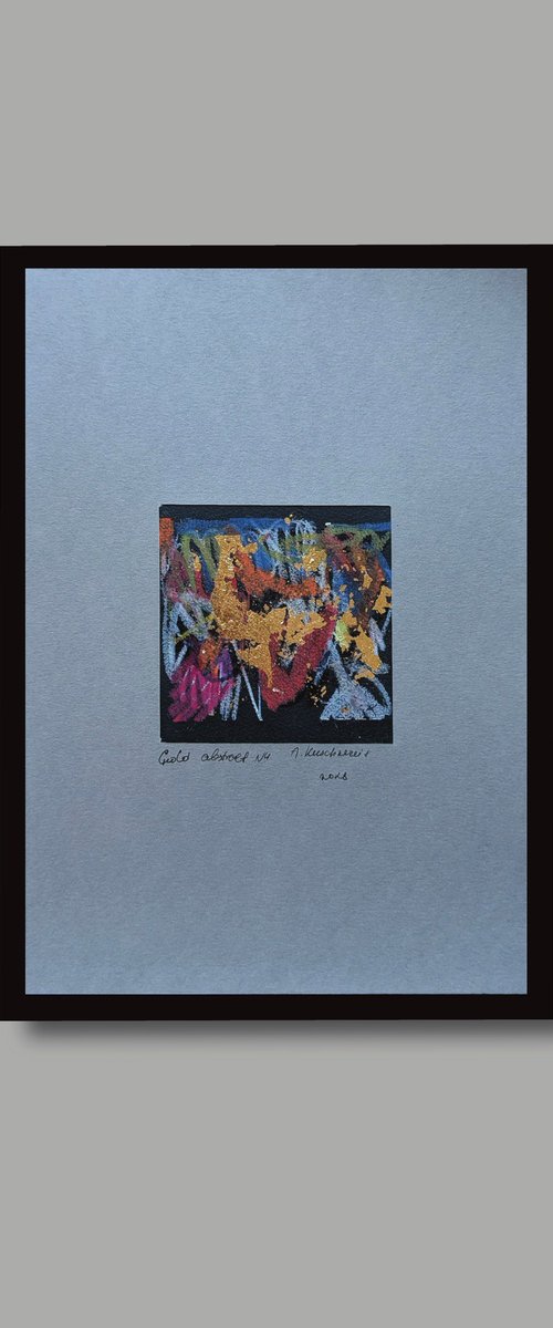 Gold abstract N4 by Alena Kuschnereit