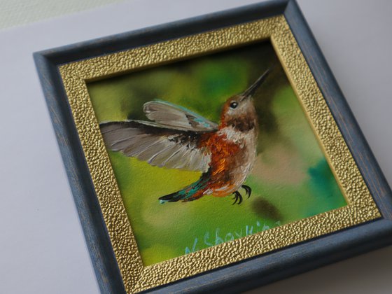 Vibrant Hummingbird Miniature