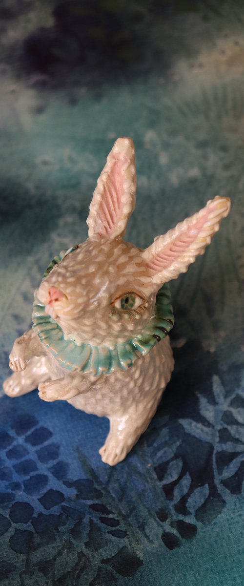 Rabbit. Tiny sculpture by Elya Yalonetski by Elya Yalonetski
