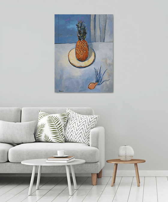 Pineapple with onion