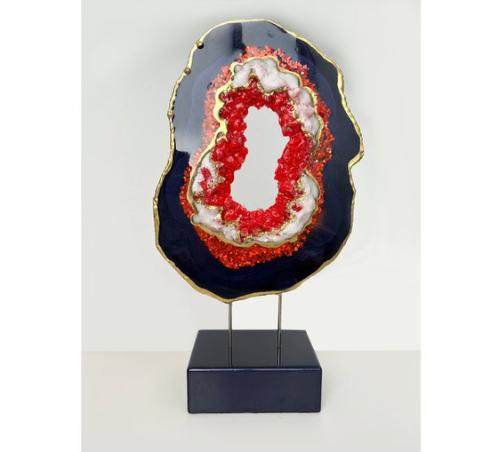 Modern Geode Slice Black Red, White, Unique gift, Home Decor, Luxury art, Crystal art, Geode sculpture, Standing geode