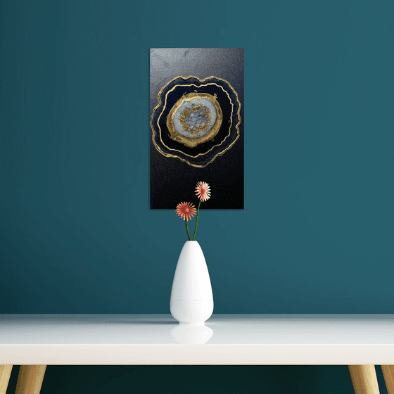 Geode wall art, Gold, White, Black