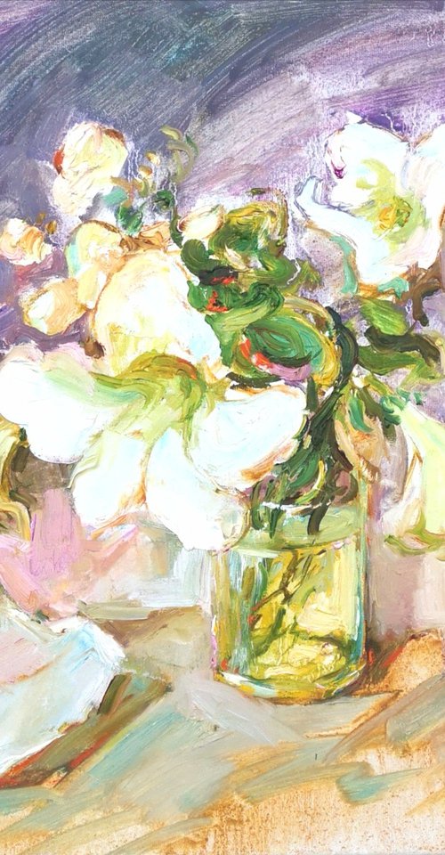 White flowers by Olga Samar