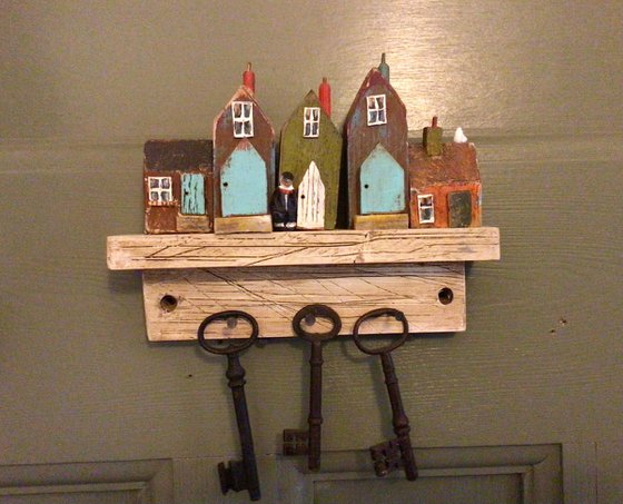 SAILOR JACKS COTTAGE .              KEY HOLDER.