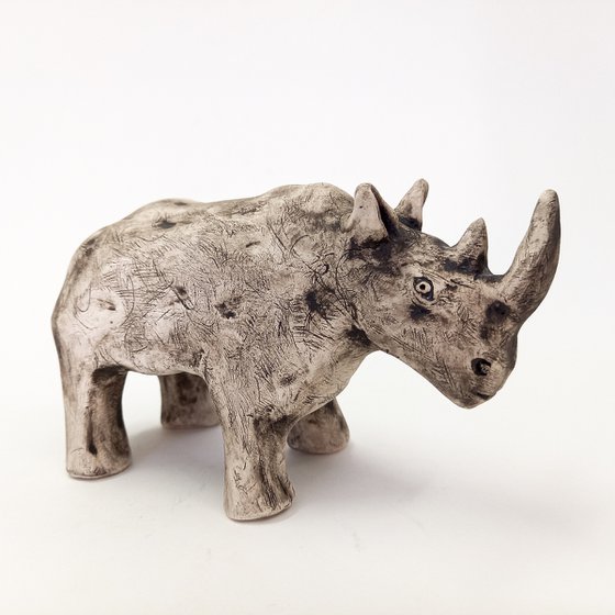 Rhino. Ceramic sculpture