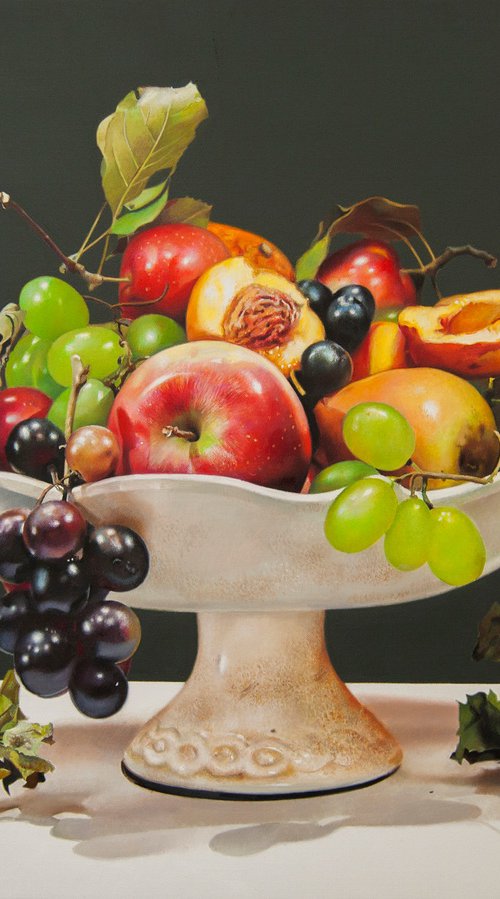 Still life with fruits II by Valeri Tsvetkov