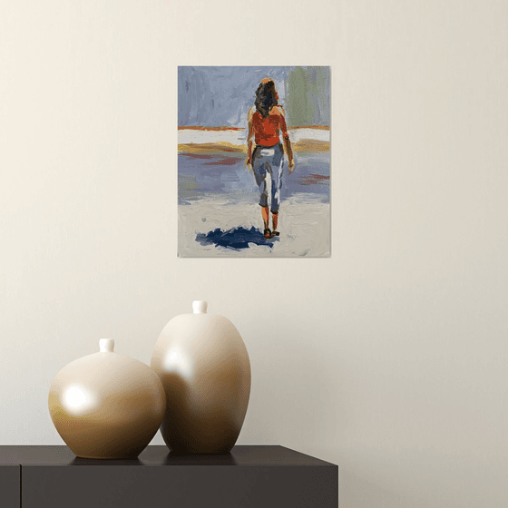 Walking woman.