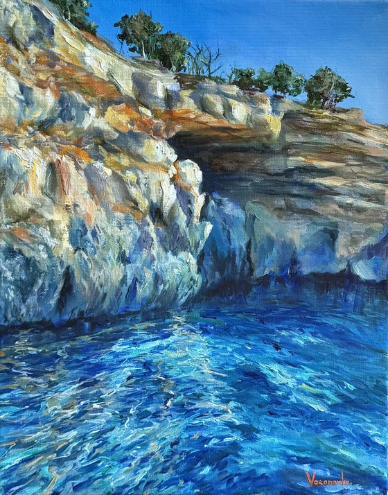 Sunny day near the cliff