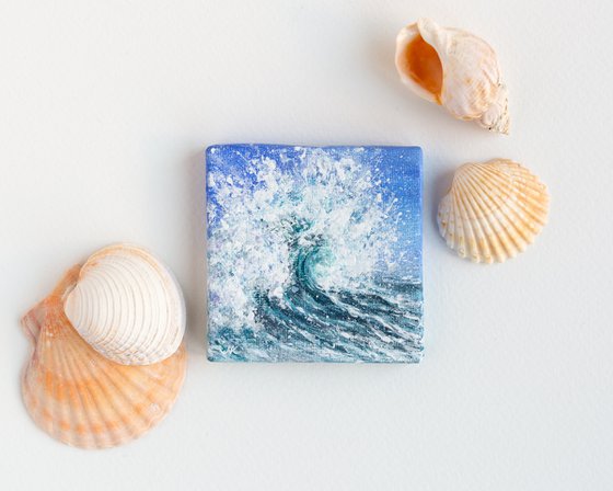 Miniature blue ocean waves