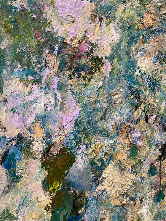 Gorgeous and Dressed In Blue